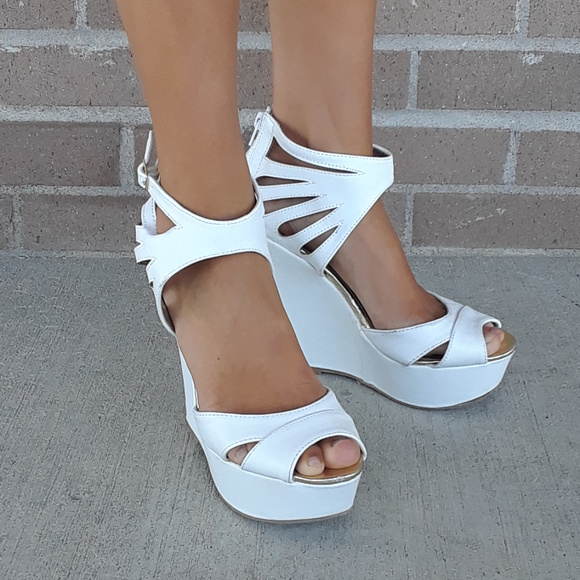 white heels size 8